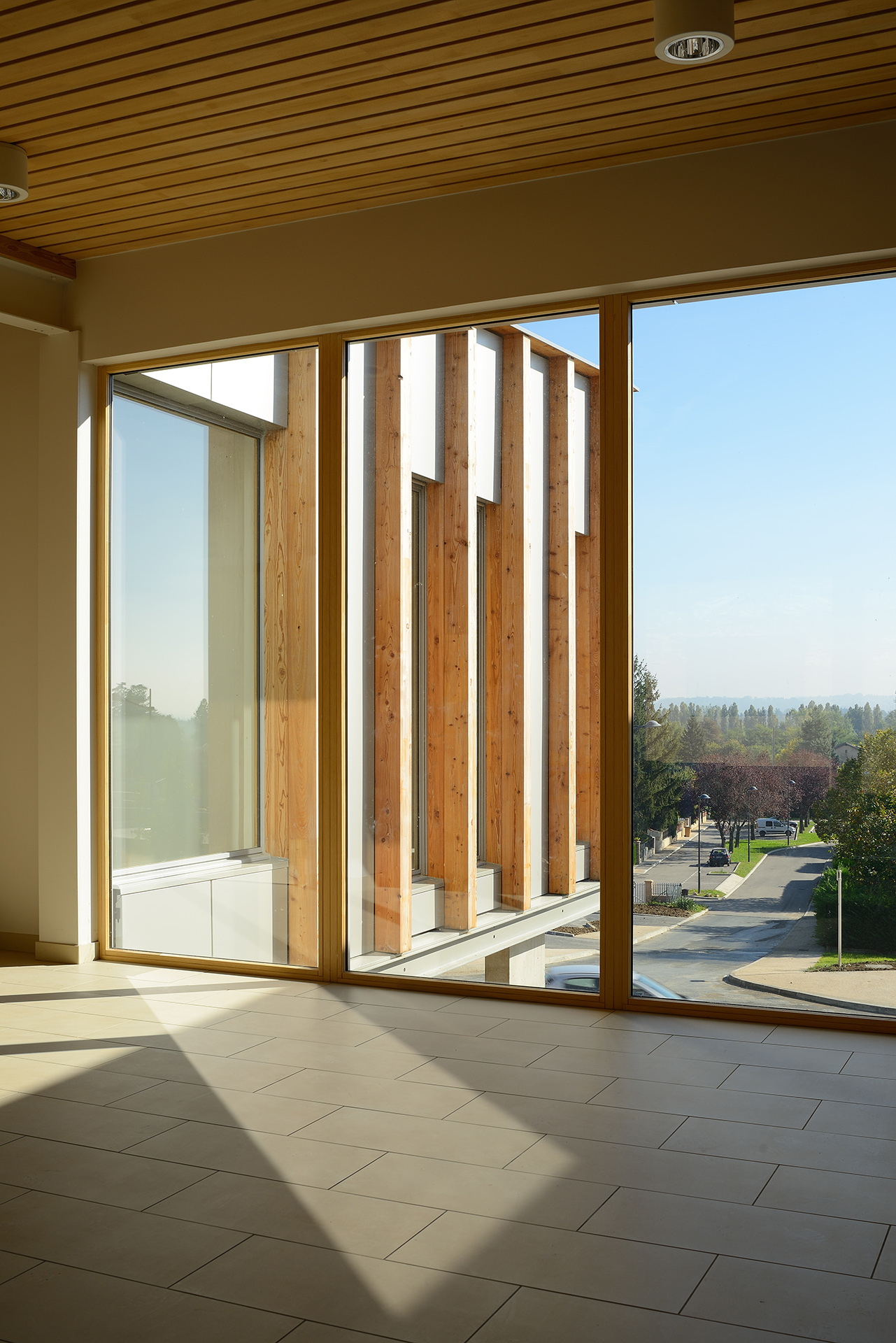 Salle associative Anse (Atelier Régis Gachon Architecte)